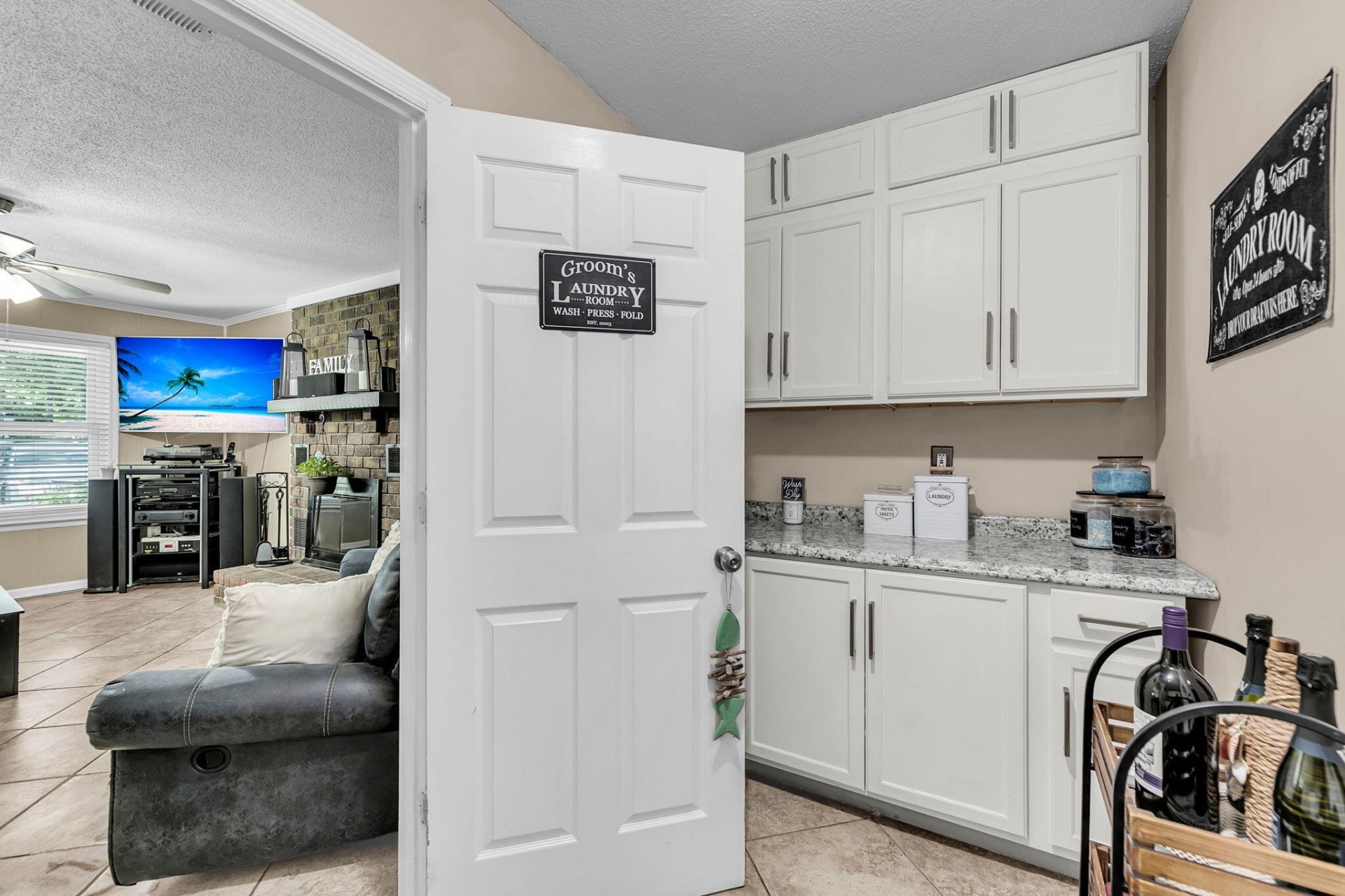1816 Aylsford Court Photo 30