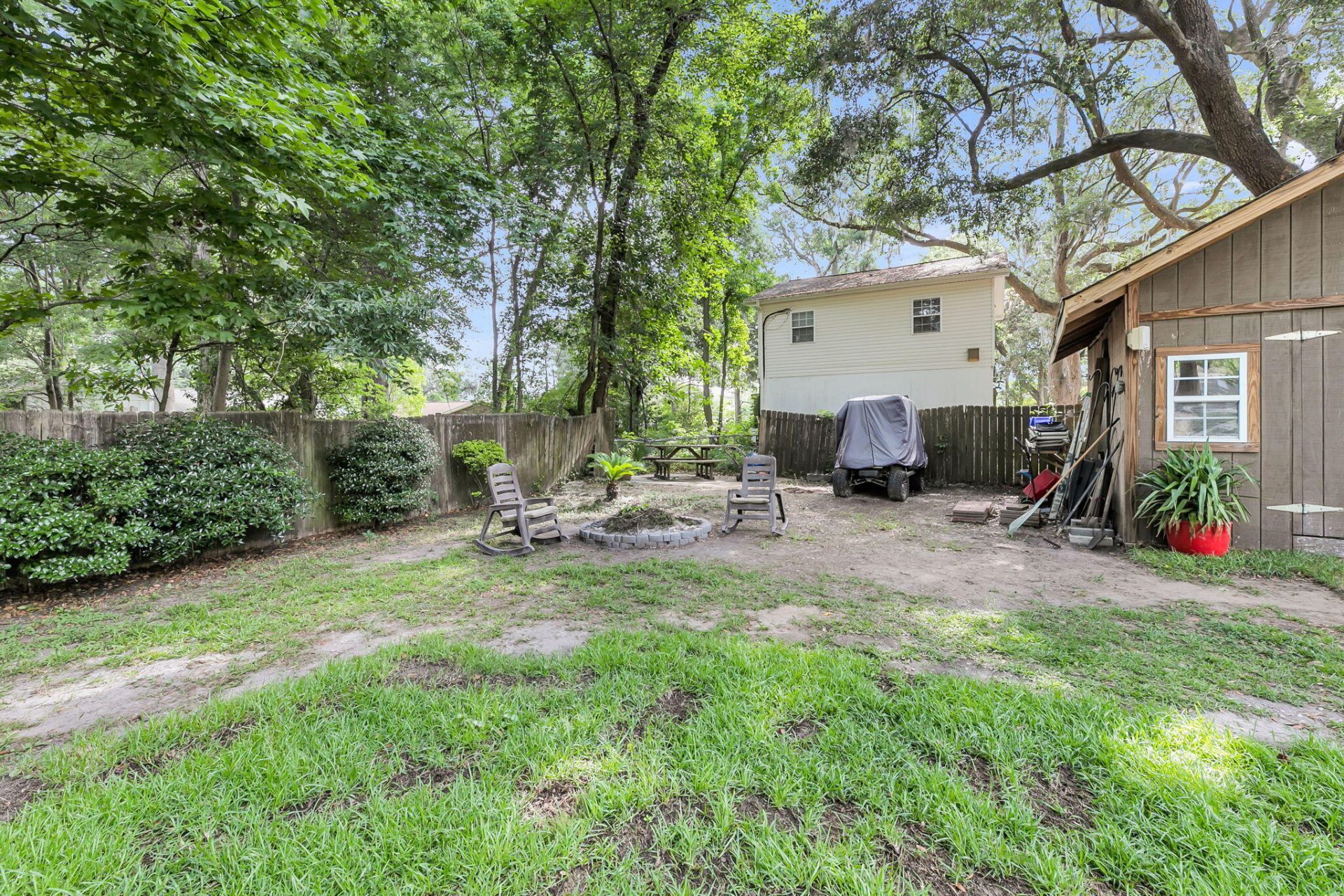 1816 Aylsford Court Photo 37