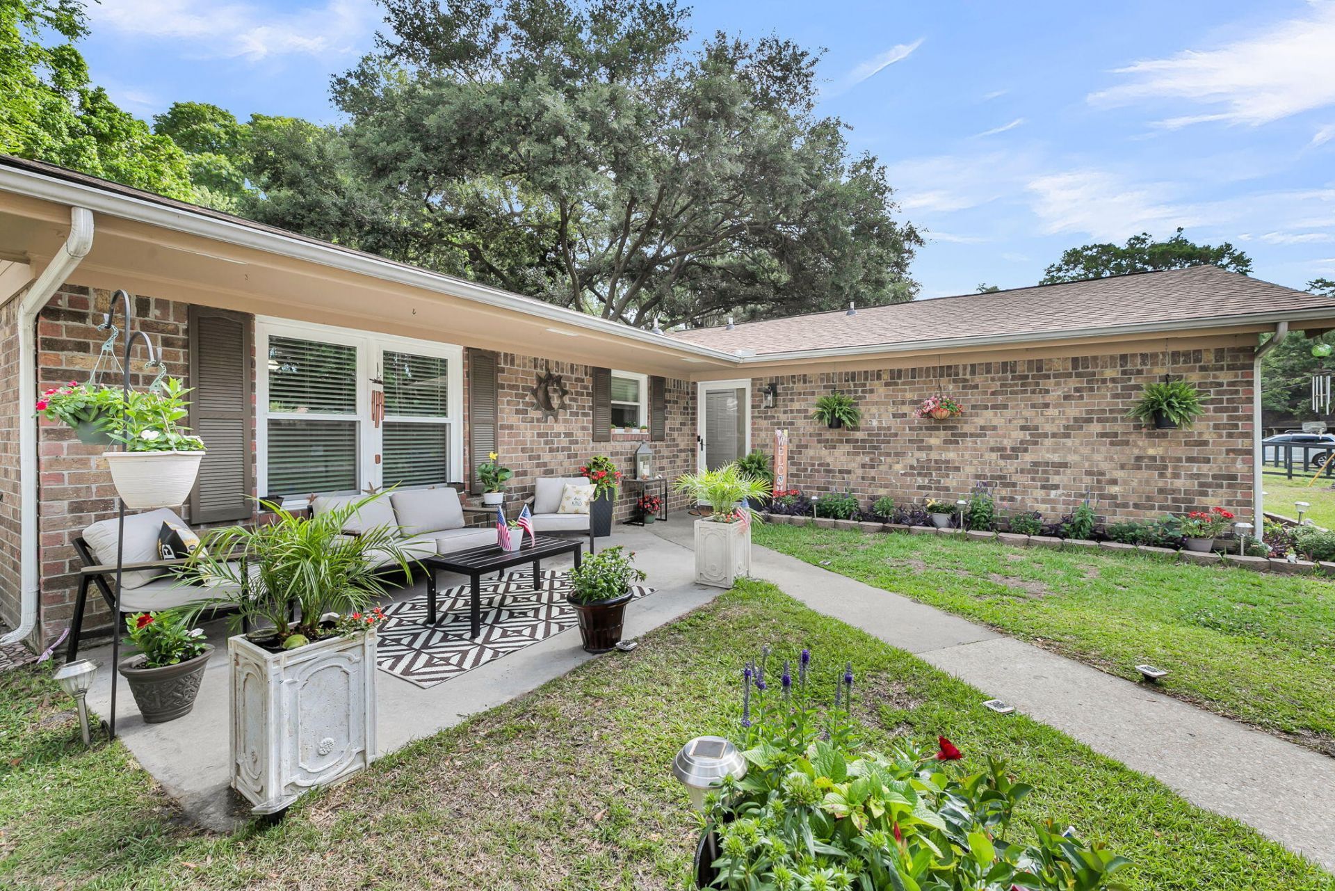 1816 Aylsford Court Photo 41