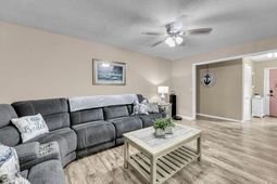 1816 Aylsford Court photo 4