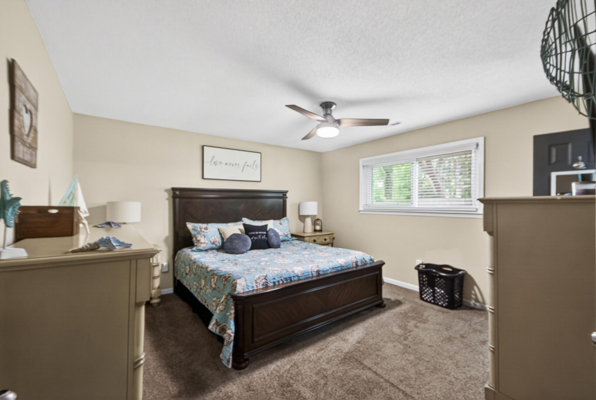 1816 Aylsford Court Photo 7