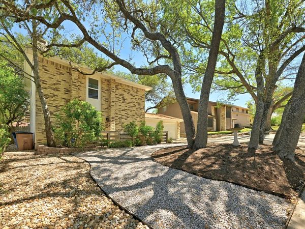 8301 Belclaire LN, Austin, TX 78748