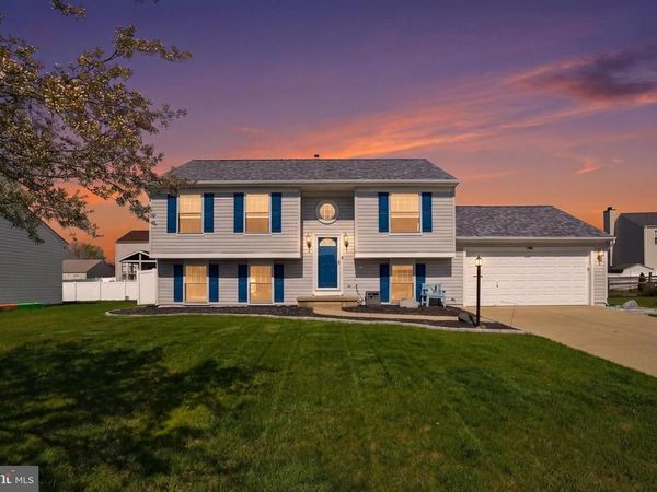 13 MARLIN COURT, NEW CASTLE, DE 19720