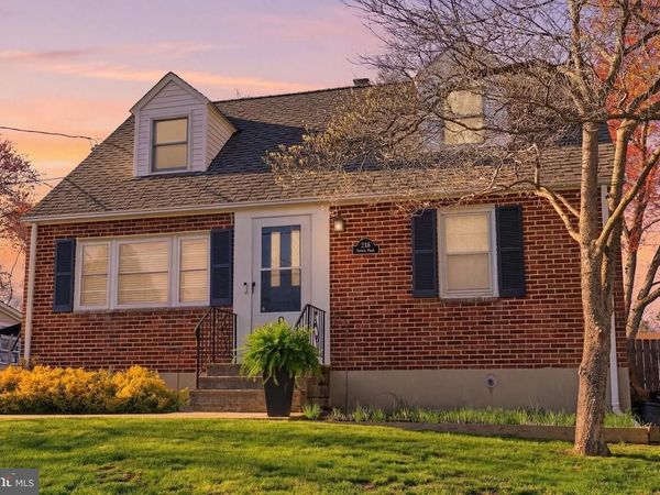 240 TANTUM DRIVE , HAMILTON, NJ 08610