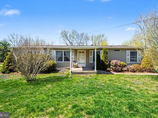 204 N 3RD STREET, HALIFAX, PA 17032