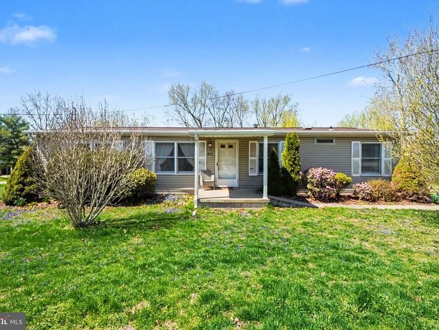 204 N 3rd Street, Halifax, PA 17032 Main Photo