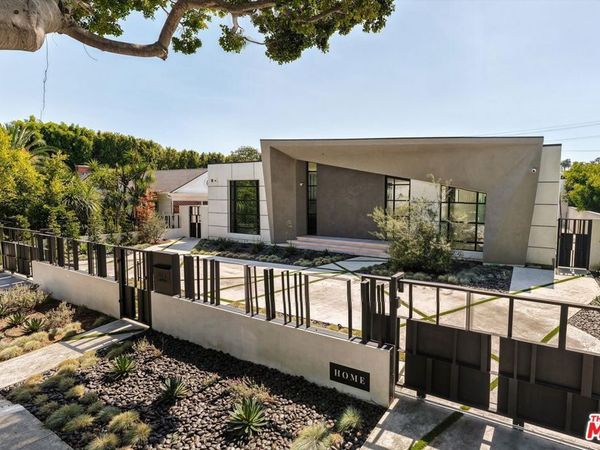 621 N Rodeo Drive, Beverly Hills, CA 90210