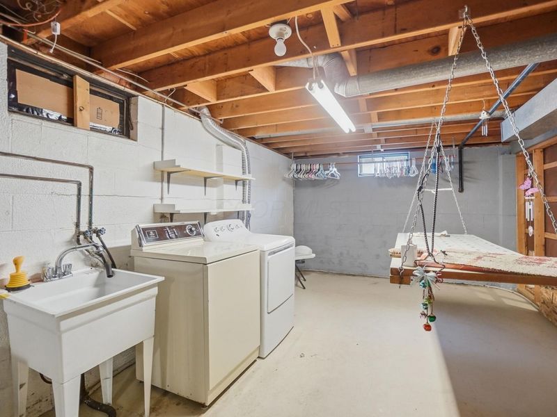 6365 Faircrest Road, Columbus, OH 43229 Photo 27