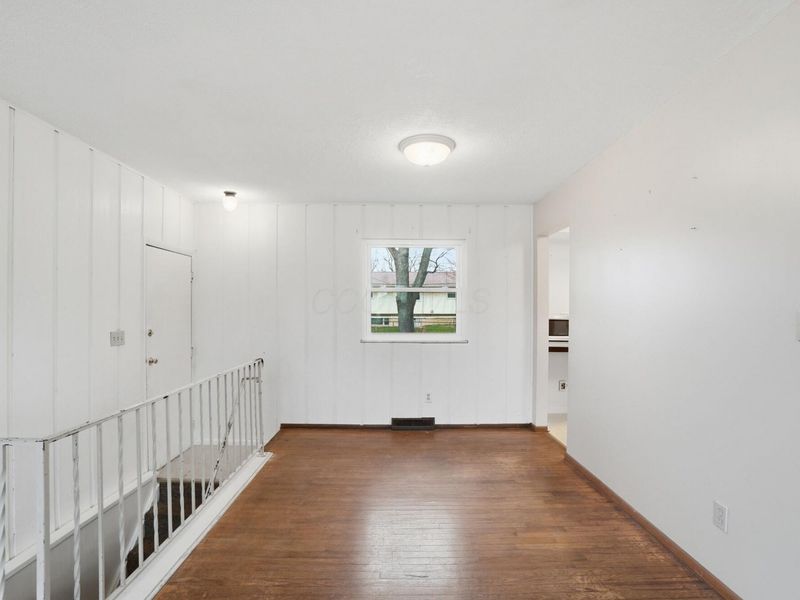 6365 Faircrest Road, Columbus, OH 43229 Photo 8