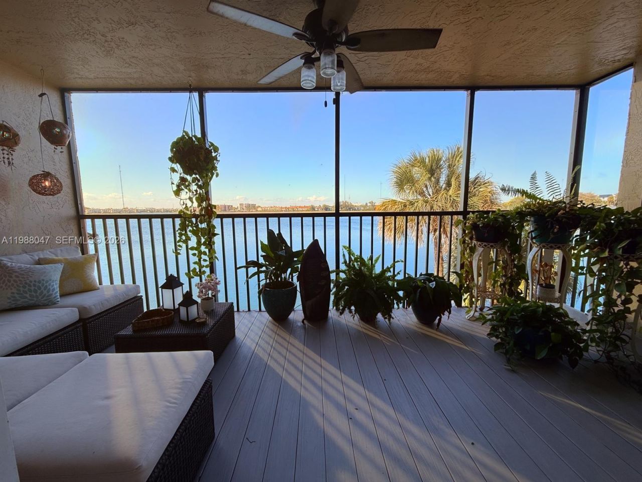 605 Ives Dairy Rd, Unit 205-7, Miami, FL 33179 Photo