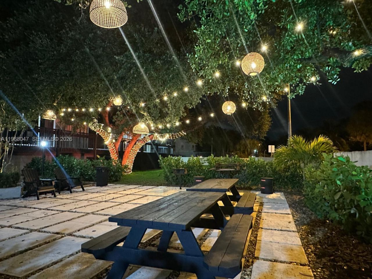 605 Ives Dairy Rd, Unit 205-7, Miami, FL 33179 Photo