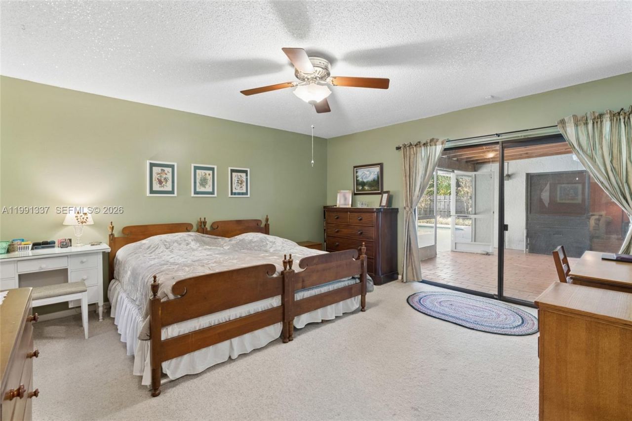 11403 SW 129th Pl, Miami, FL 33186 Photo