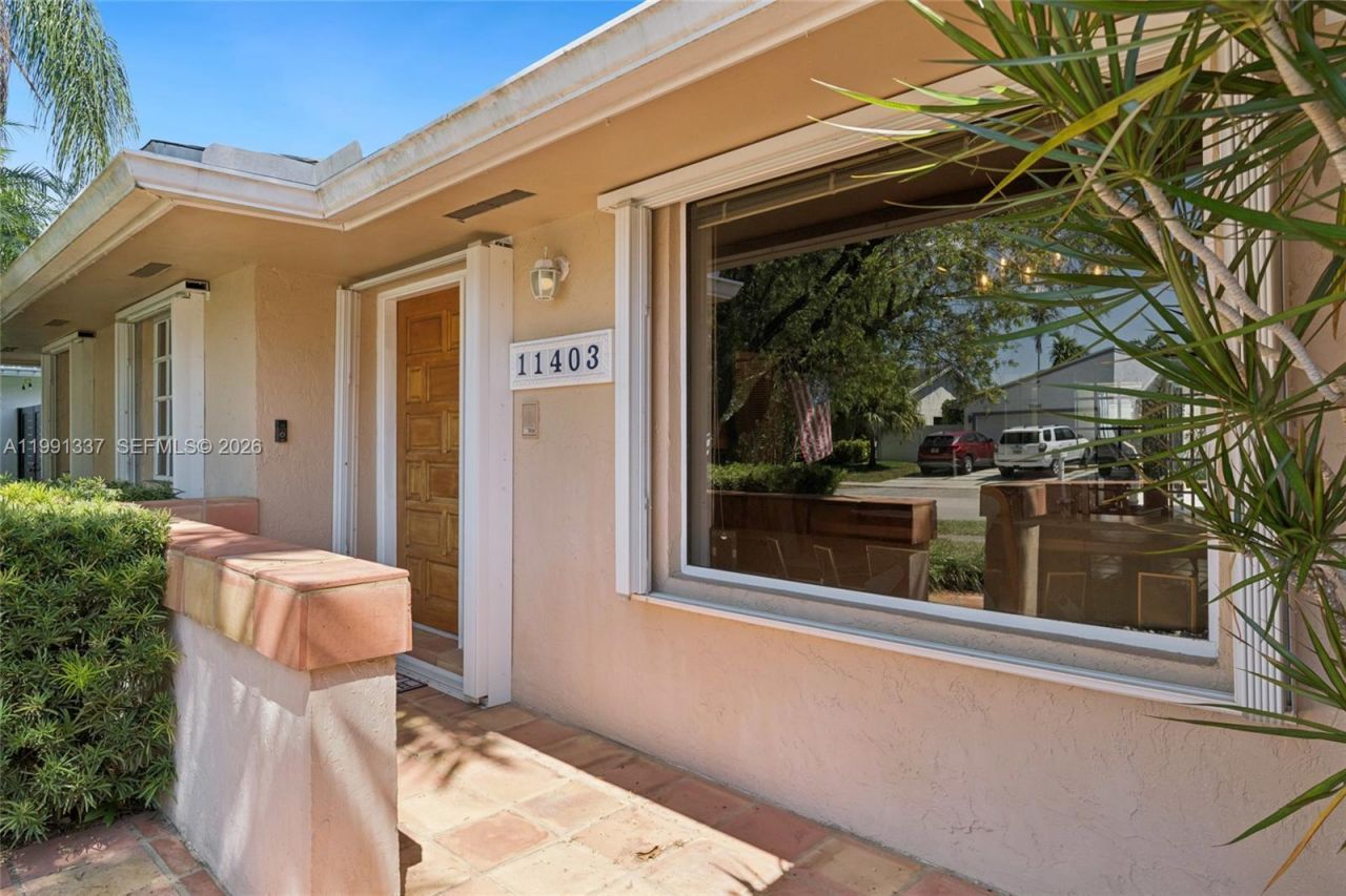 11403 SW 129th Pl, Miami, FL 33186 Photo