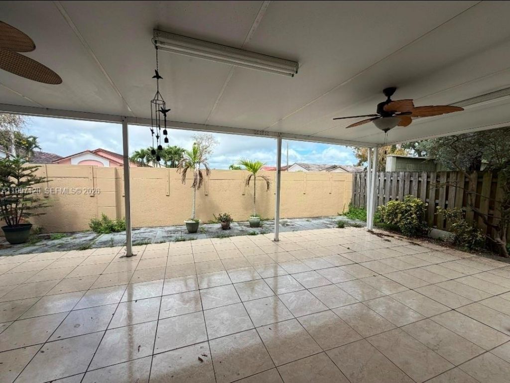 2385 W 69th St , Unit 2385-B, Hialeah, FL 33016 Photo