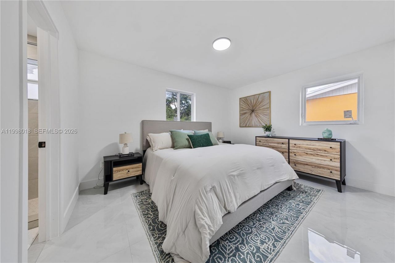 651 NW 9th St , Homestead, FL 33030 Photo