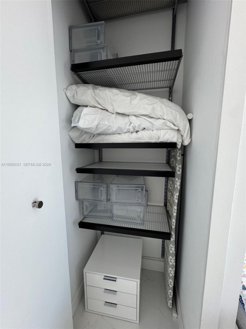 79 SW 12th St, Unit 1806, Miami, FL 33130 Photo