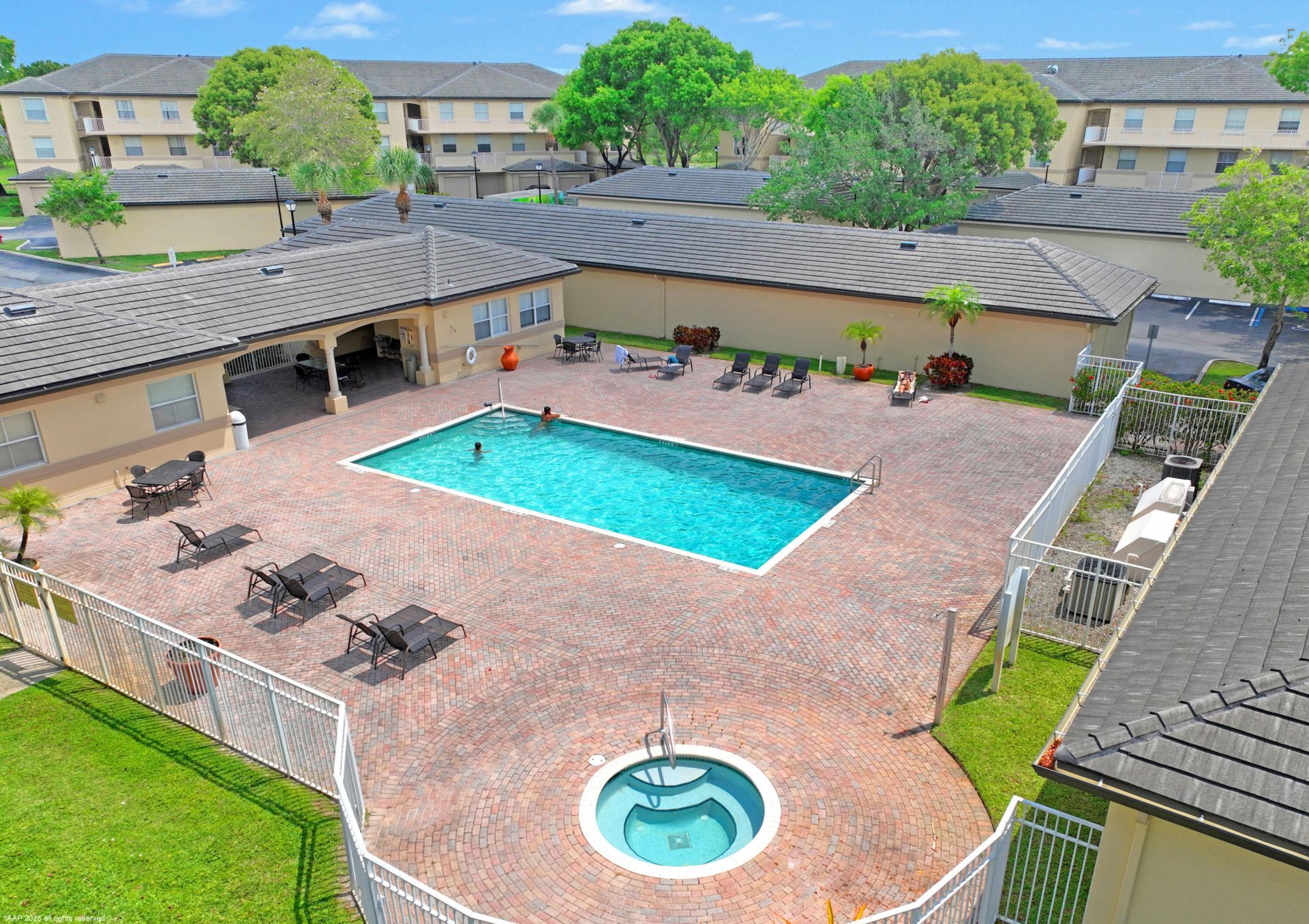 2080 Greenview Shores Boulevard, Unit 414, Wellington, FL 33414 Photo