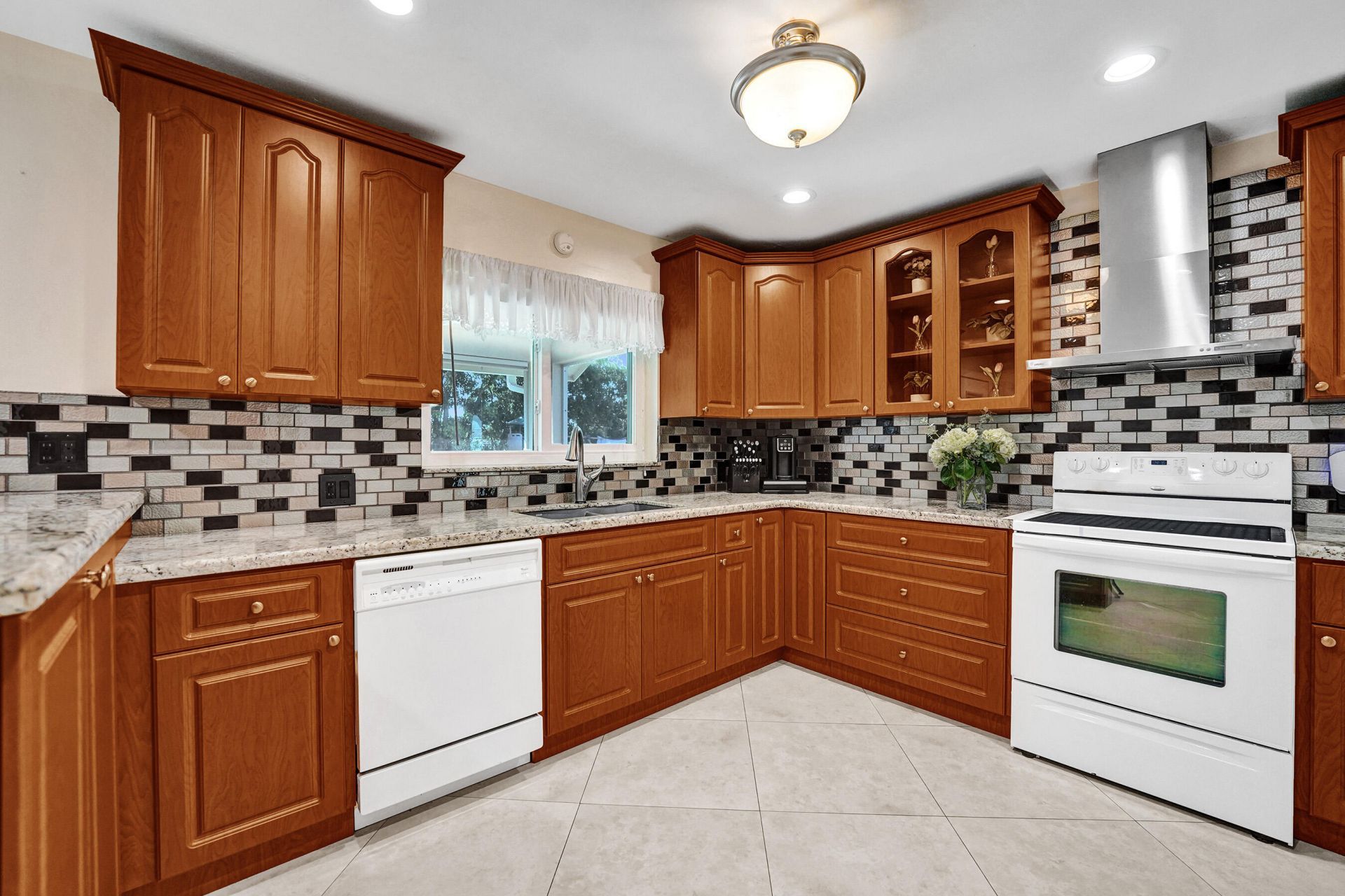 5181 SW 89th Terrace, Cooper City, FL 33328 Photo