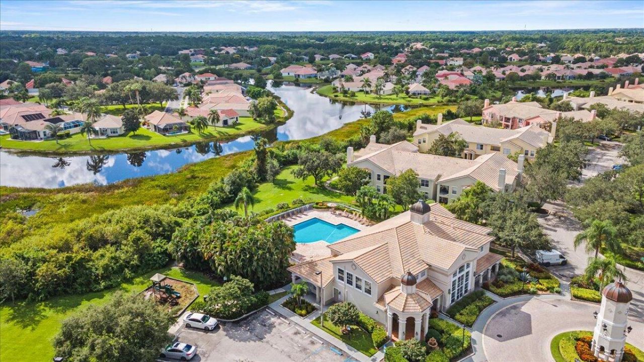 120 SW Peacock Boulevard, Unit 11-101, Port Saint Lucie, FL 34986 Photo