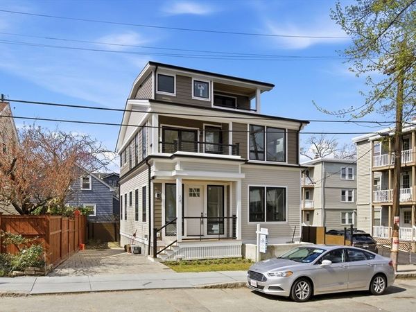 24 Newell St, Cambridge, MA 02140
