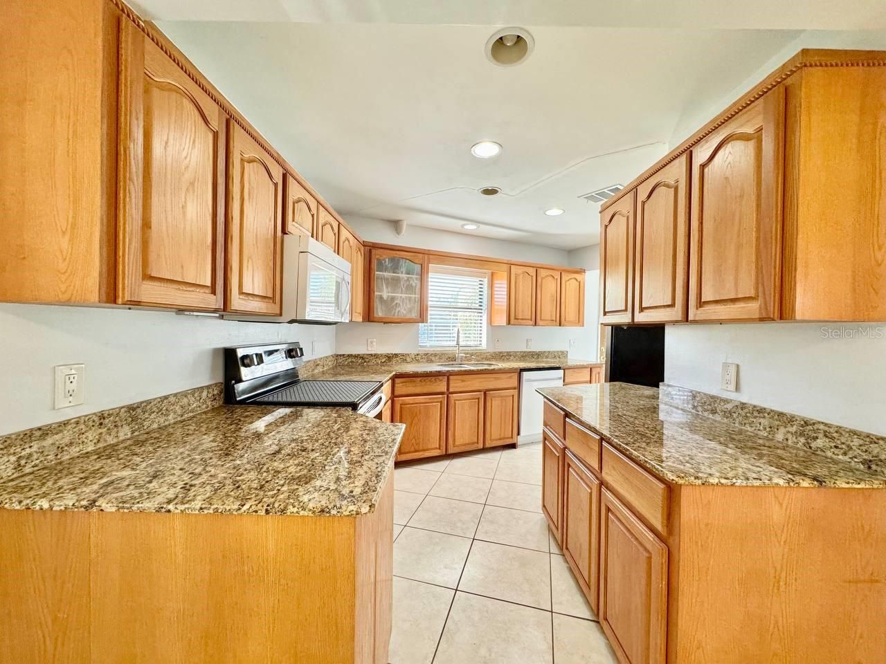 4112 Beach Drive Se, Saint Petersburg, FL 33705 Photo