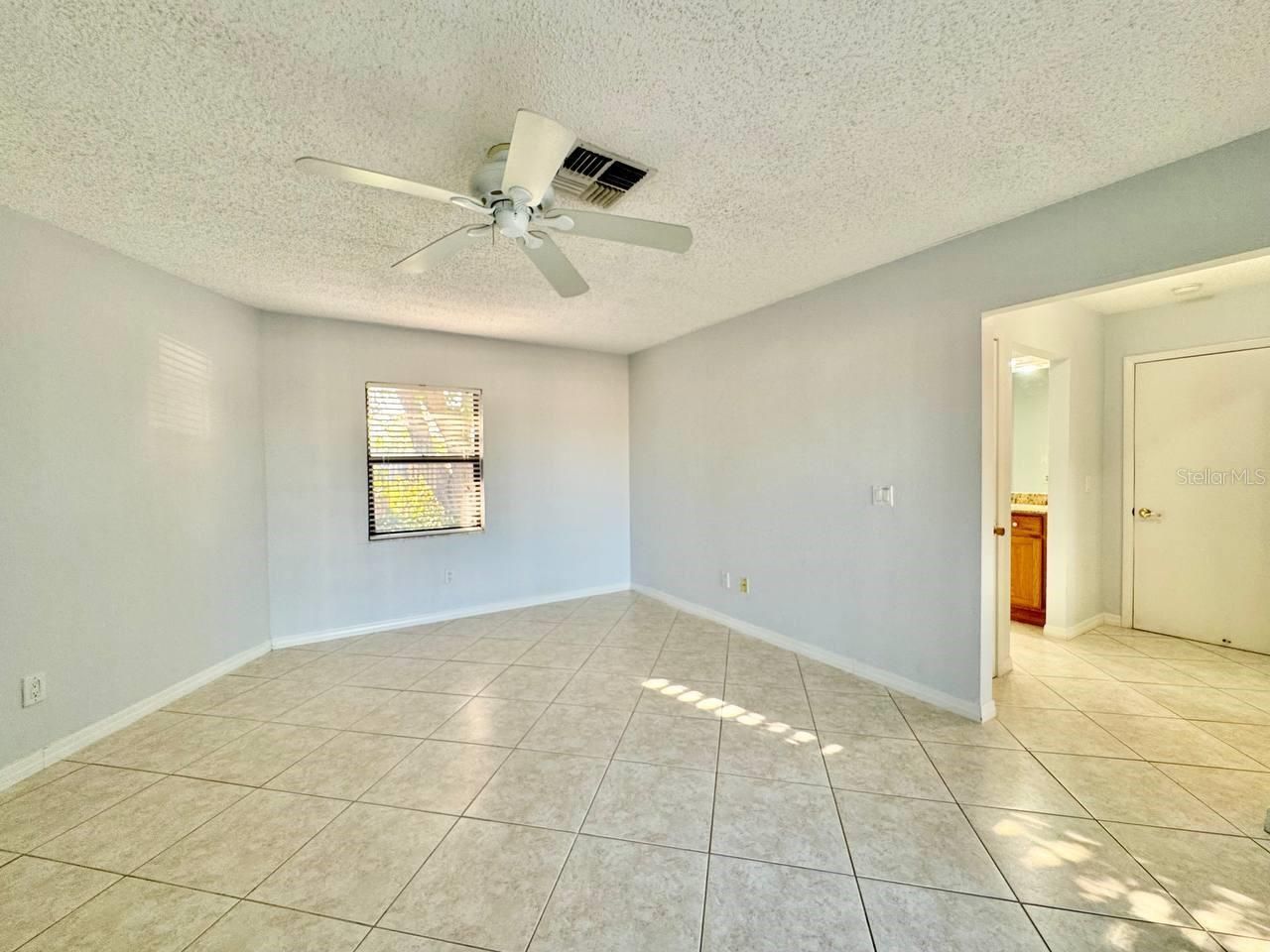 4112 Beach Drive Se, Saint Petersburg, FL 33705 Photo