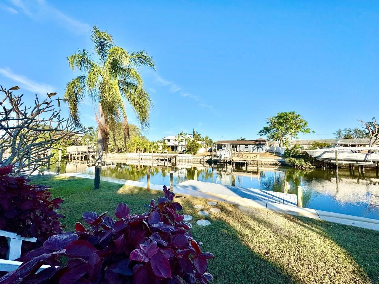 4112 Beach Drive Se, Saint Petersburg, FL 33705 Photo