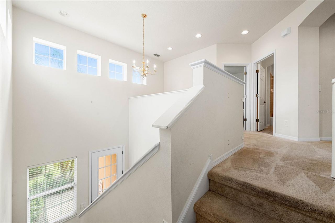 5531 Napa Drive, Sarasota, FL 34243 Photo