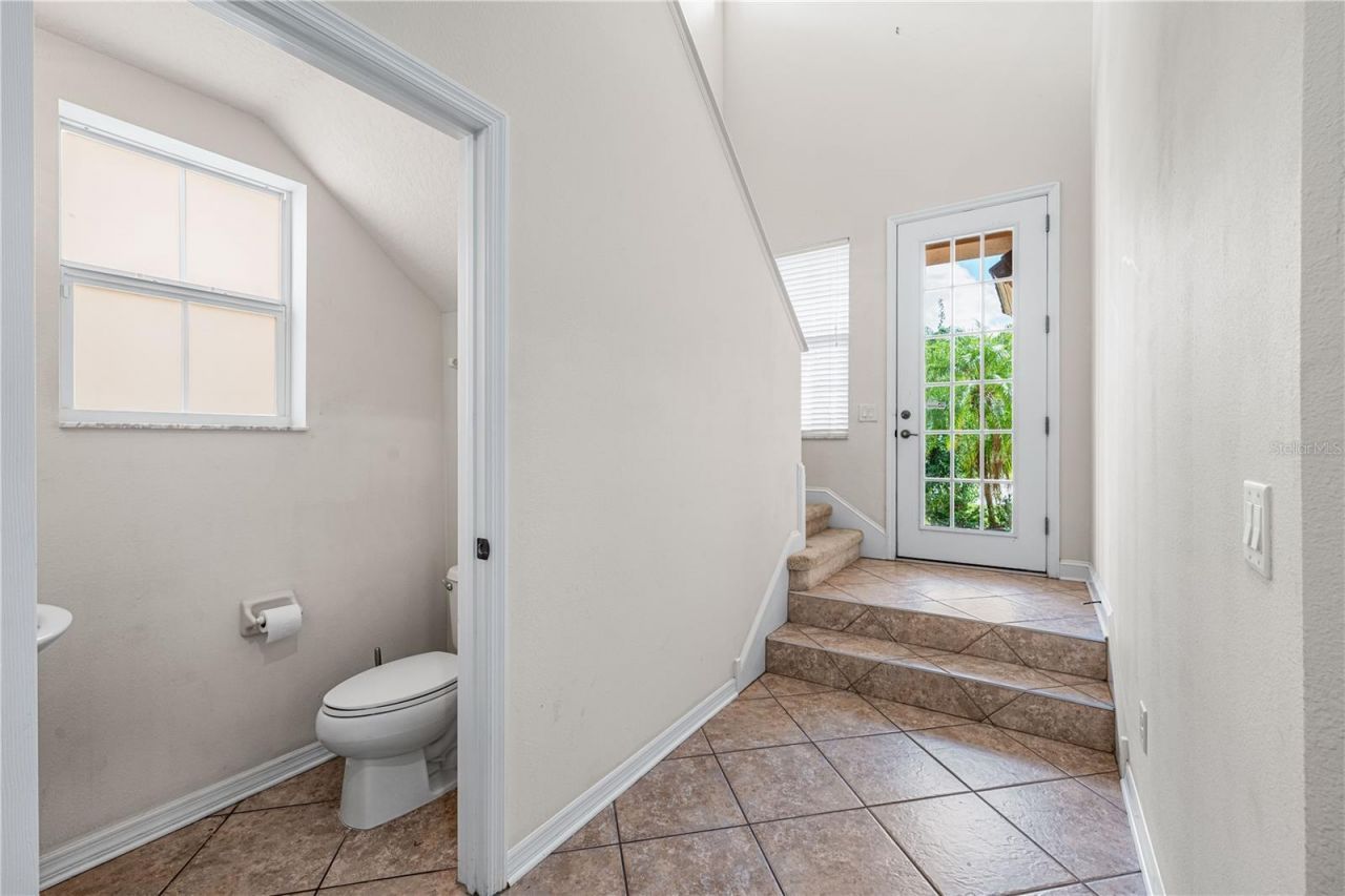 5531 Napa Drive, Sarasota, FL 34243 Photo