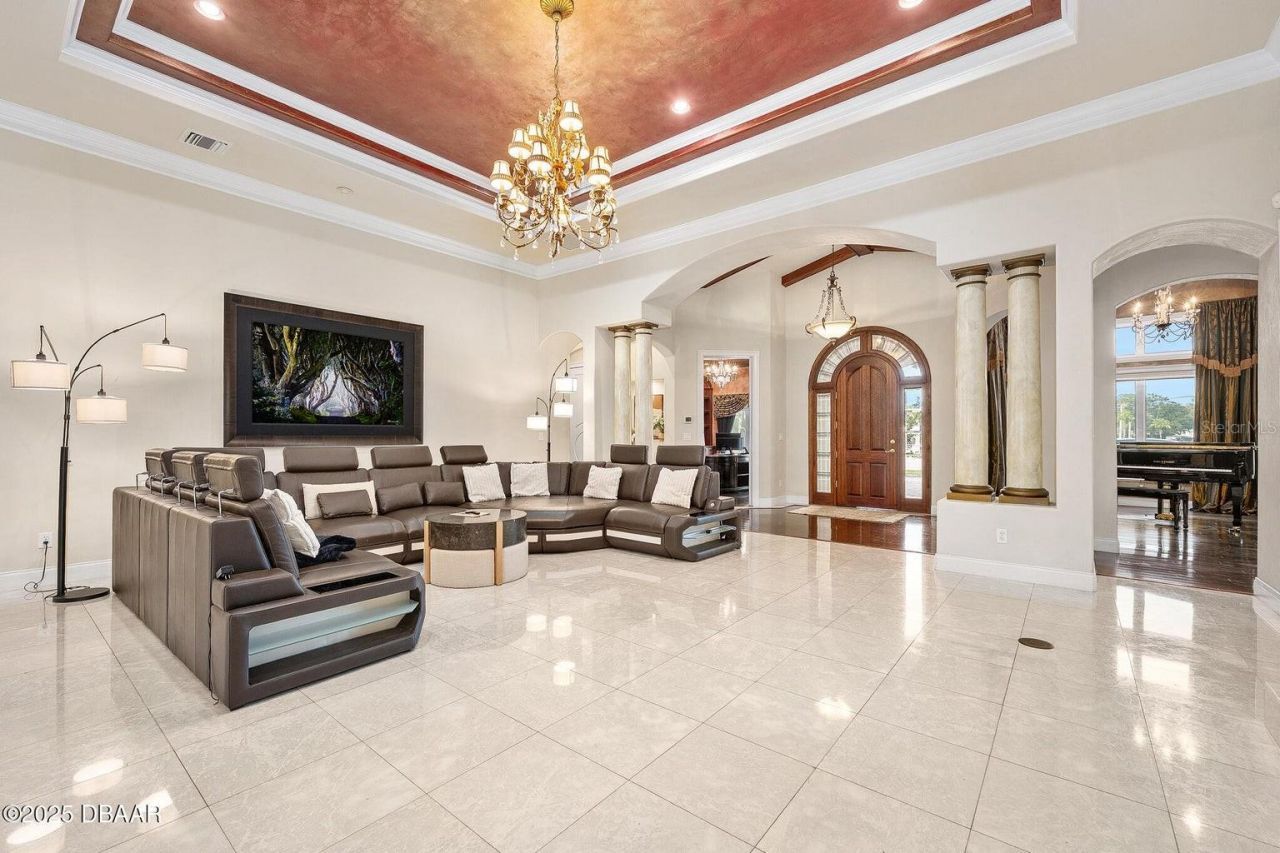 602 Tomoka Avenue, Ormond Beach, FL 32174 Photo