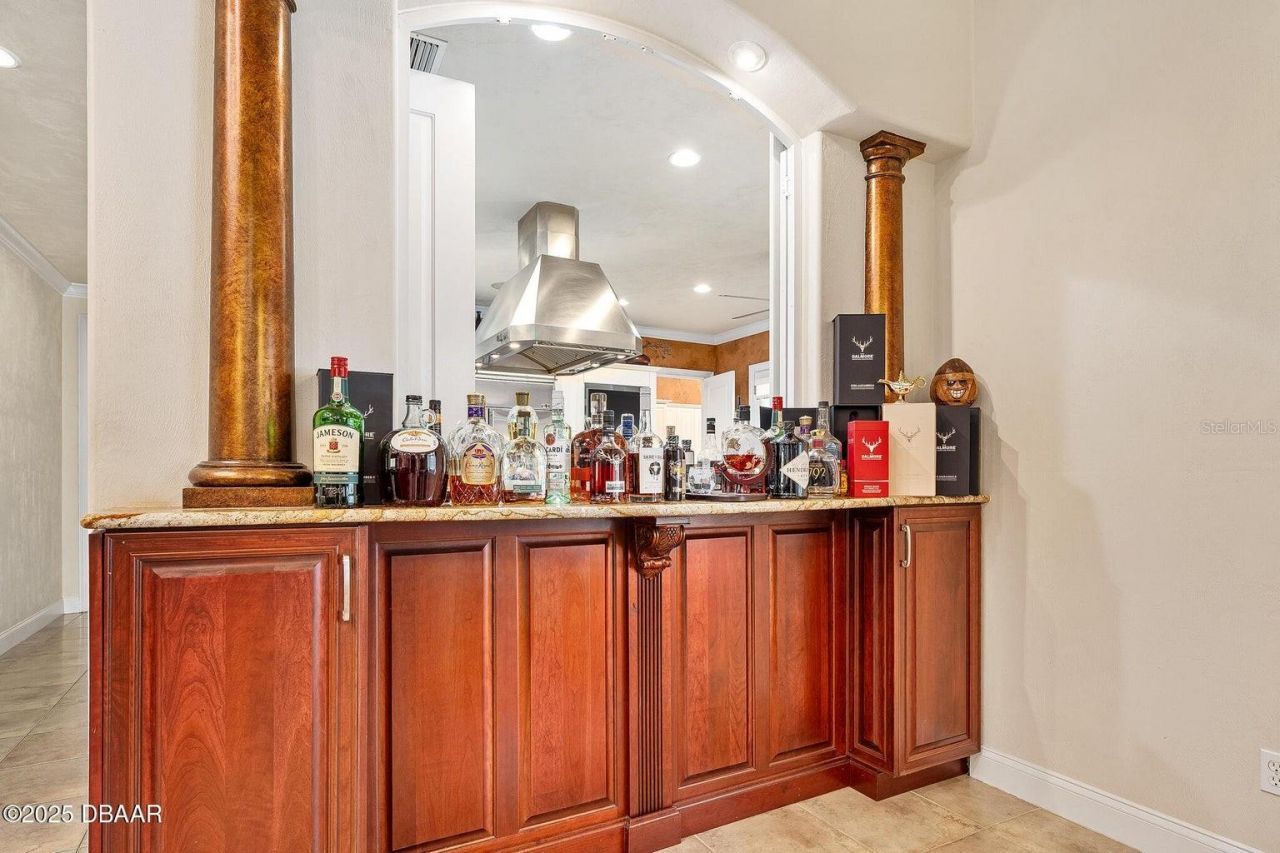 602 Tomoka Avenue, Ormond Beach, FL 32174 Photo