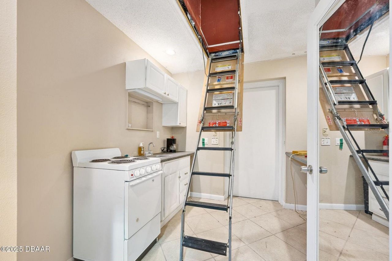 602 Tomoka Avenue, Ormond Beach, FL 32174 Photo