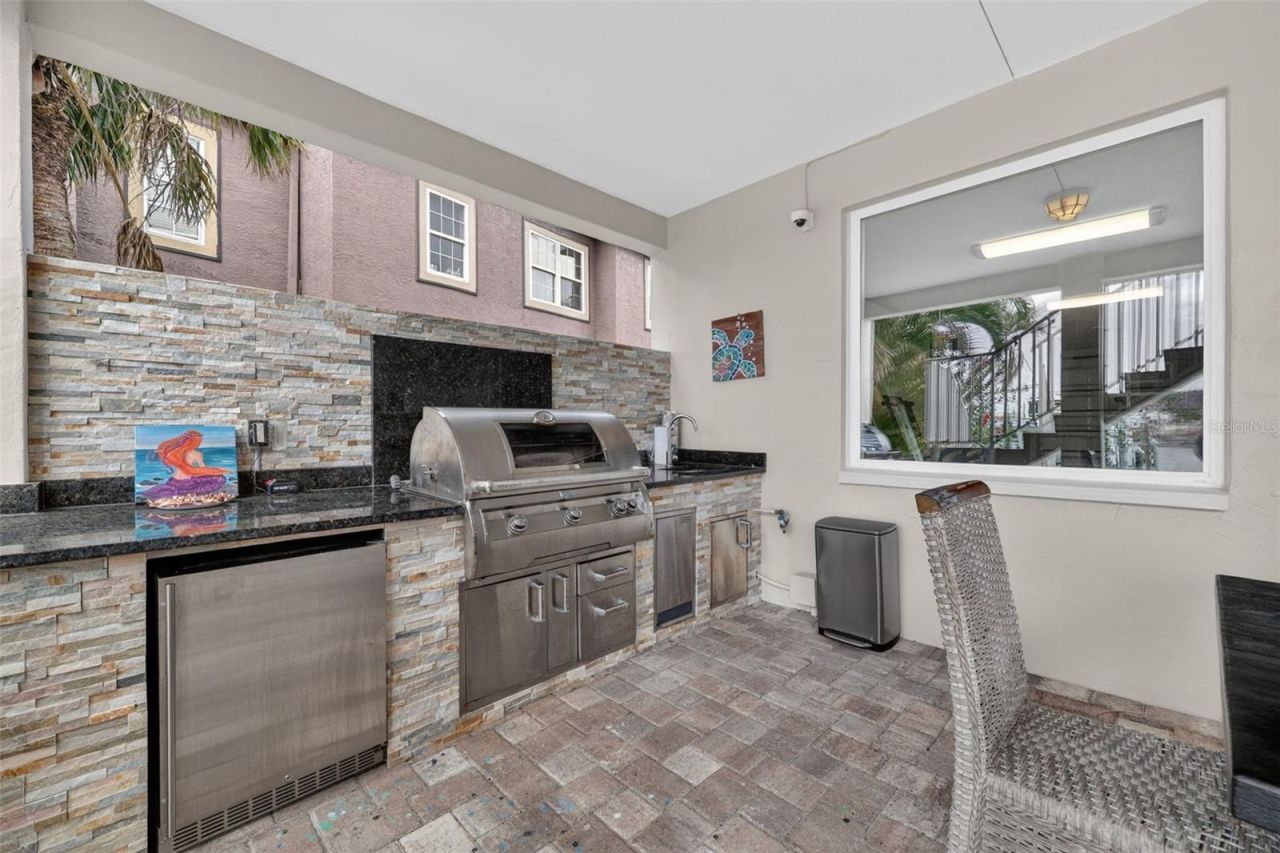 13 Treasure Ln, Treasure Island, FL 33706 Photo