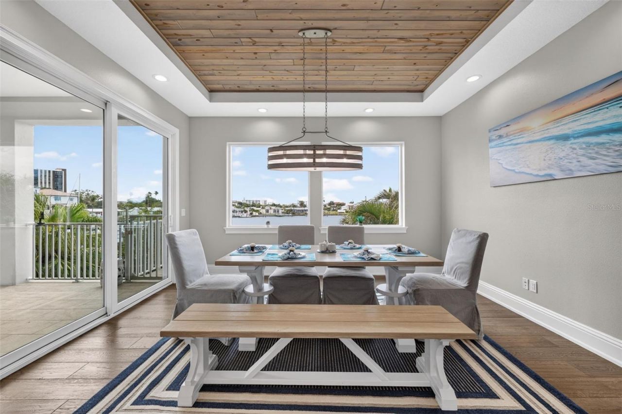 13 Treasure Ln, Treasure Island, FL 33706 Photo