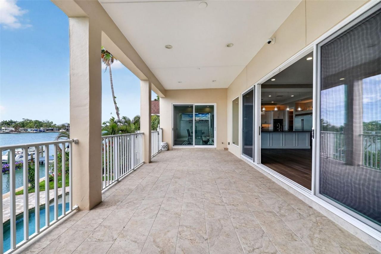 13 Treasure Ln, Treasure Island, FL 33706 Photo