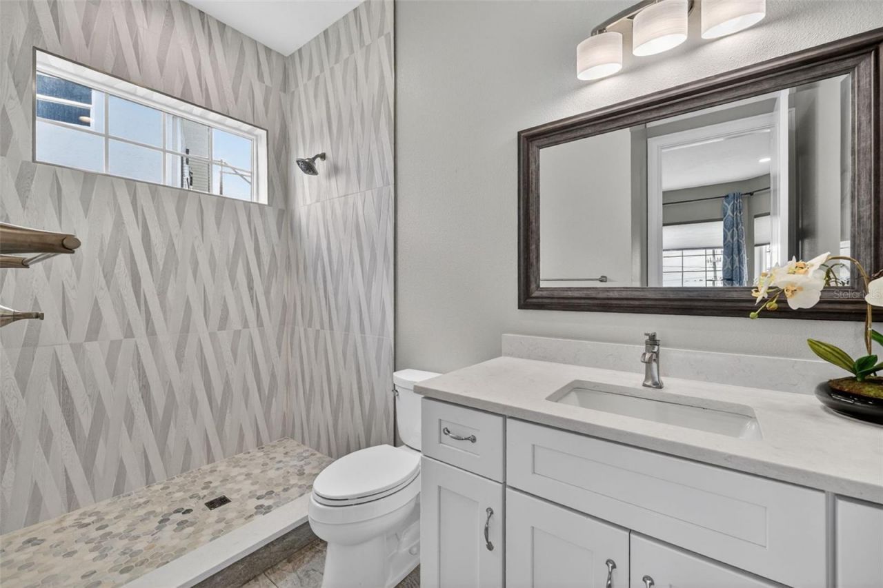 13 Treasure Ln, Treasure Island, FL 33706 Photo