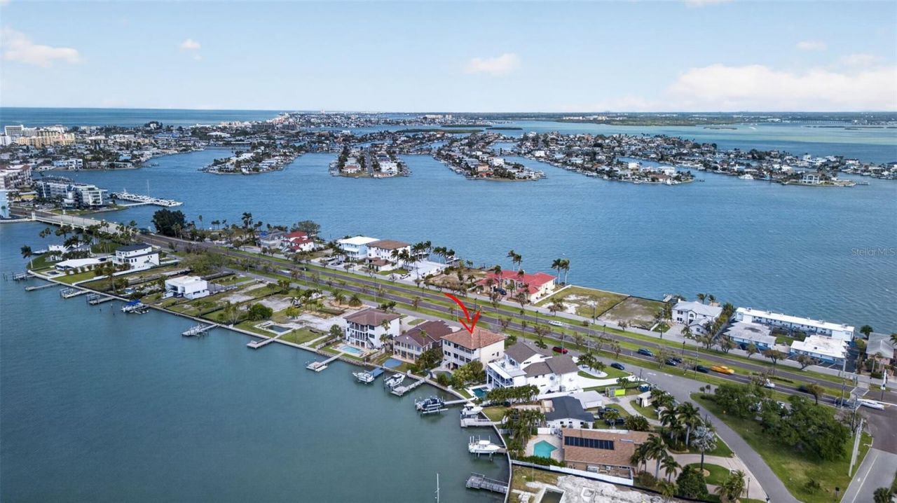 13 Treasure Ln, Treasure Island, FL 33706 Photo