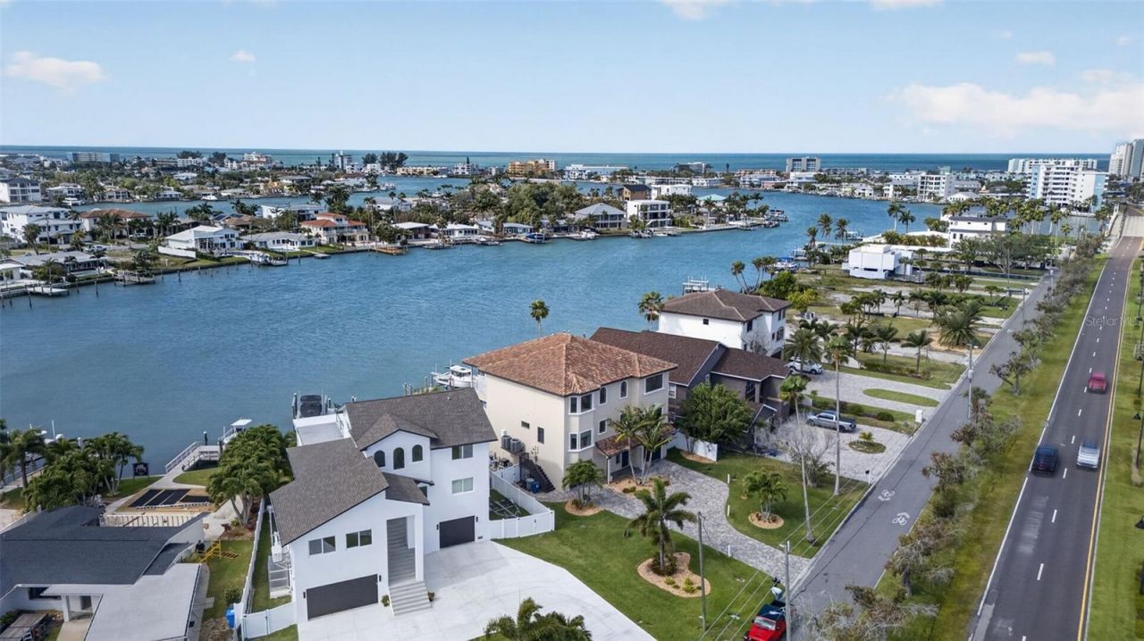 13 Treasure Ln, Treasure Island, FL 33706 Photo