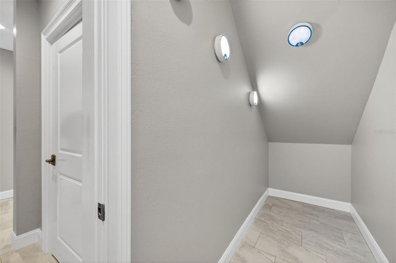 13 Treasure Ln, Treasure Island, FL 33706 Photo