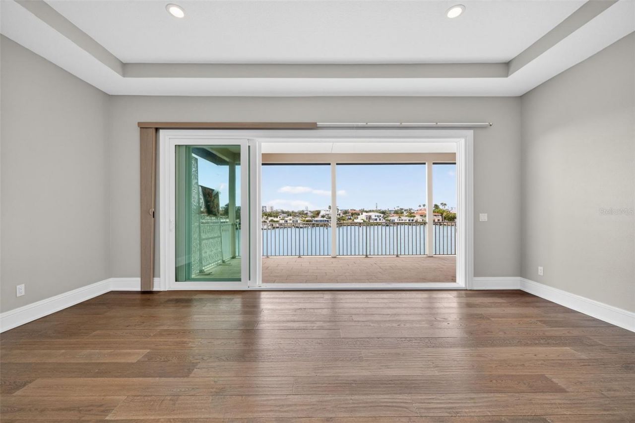 13 Treasure Ln, Treasure Island, FL 33706 Photo