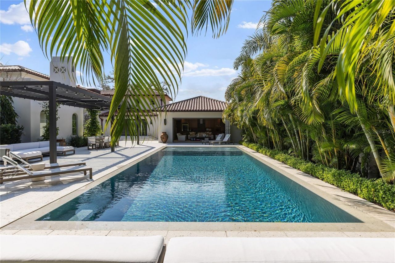 416 Brightwaters Boulevard Ne, Saint Petersburg, FL 33704 Photo