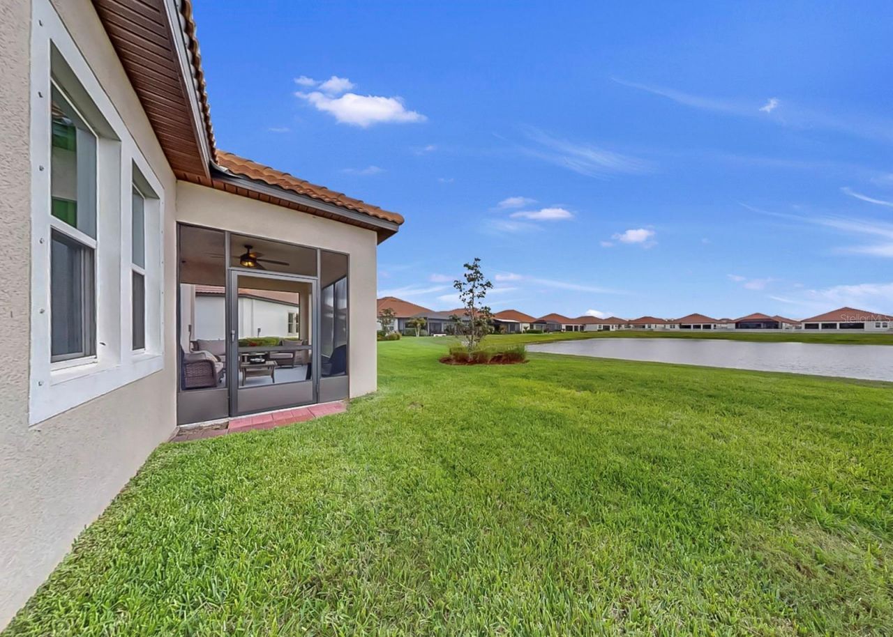 5336 Windy Grove Drive, Wimauma, FL 33598 Photo