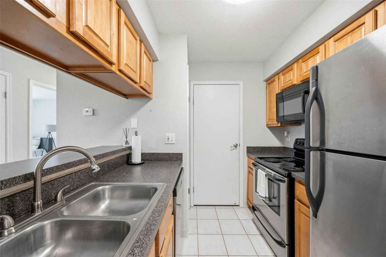 9100 Dr Martin Luther King Jr Street N, Unit 406, Saint Petersburg, FL 33702 Photo