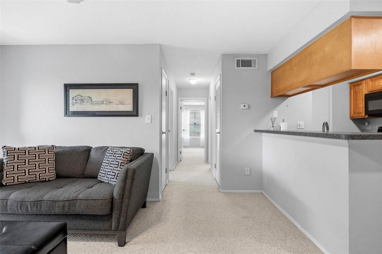 9100 Dr Martin Luther King Jr Street N, Unit 406, Saint Petersburg, FL 33702 Photo