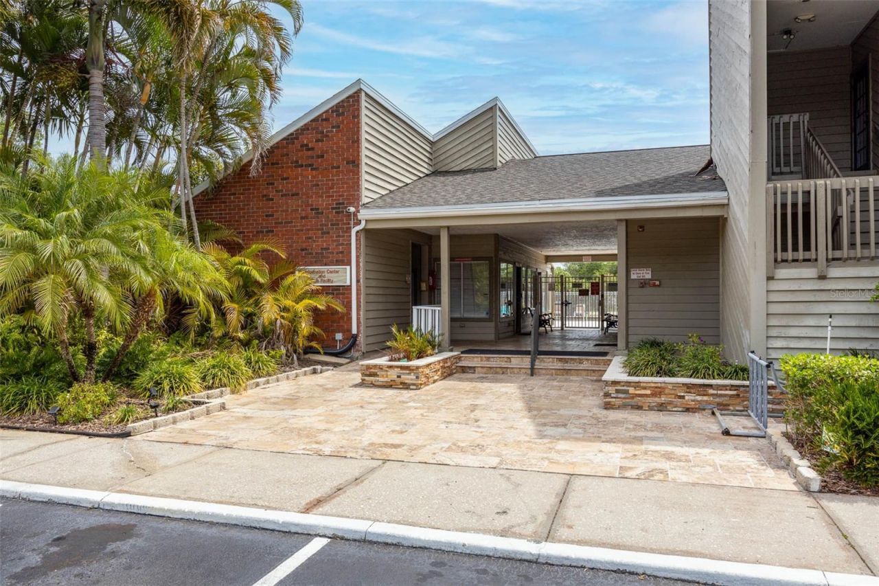 9100 Dr Martin Luther King Jr Street N, Unit 406, Saint Petersburg, FL 33702 Photo