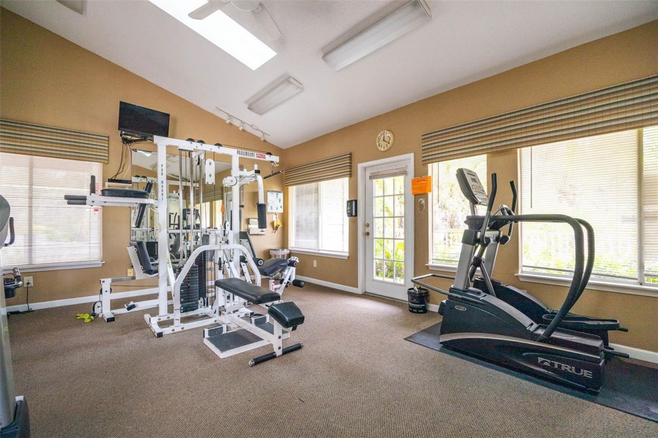9100 Dr Martin Luther King Jr Street N, Unit 406, Saint Petersburg, FL 33702 Photo