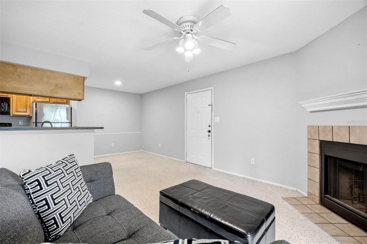 9100 Dr Martin Luther King Jr Street N, Unit 406, Saint Petersburg, FL 33702 Photo