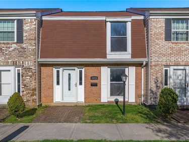 2416 Rona Village Boulevard, Fairborn, OH 45324