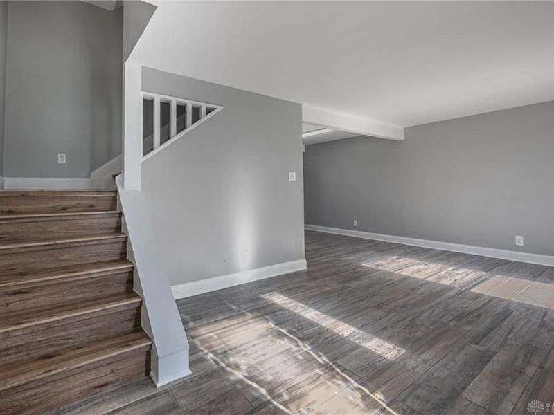 2416 Rona Village Boulevard, Fairborn, OH 45324 Photo 2