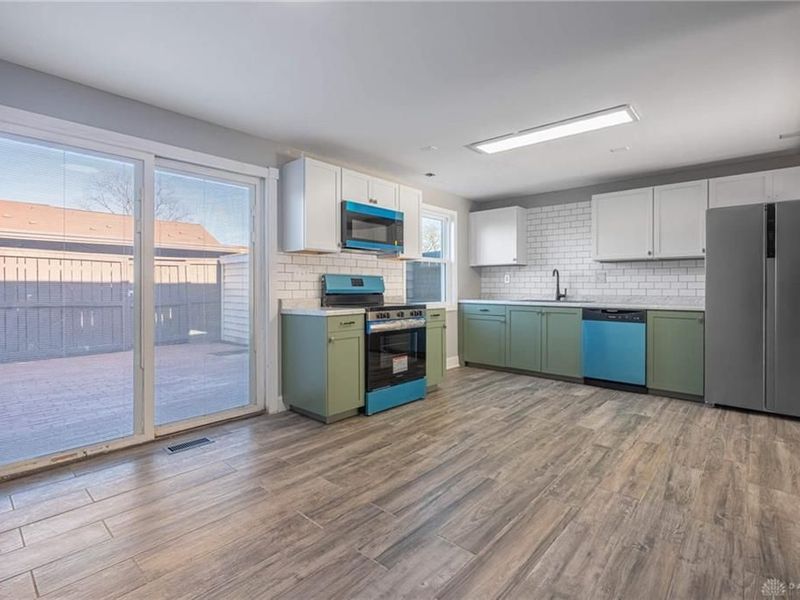 2416 Rona Village Boulevard, Fairborn, OH 45324 Photo 8